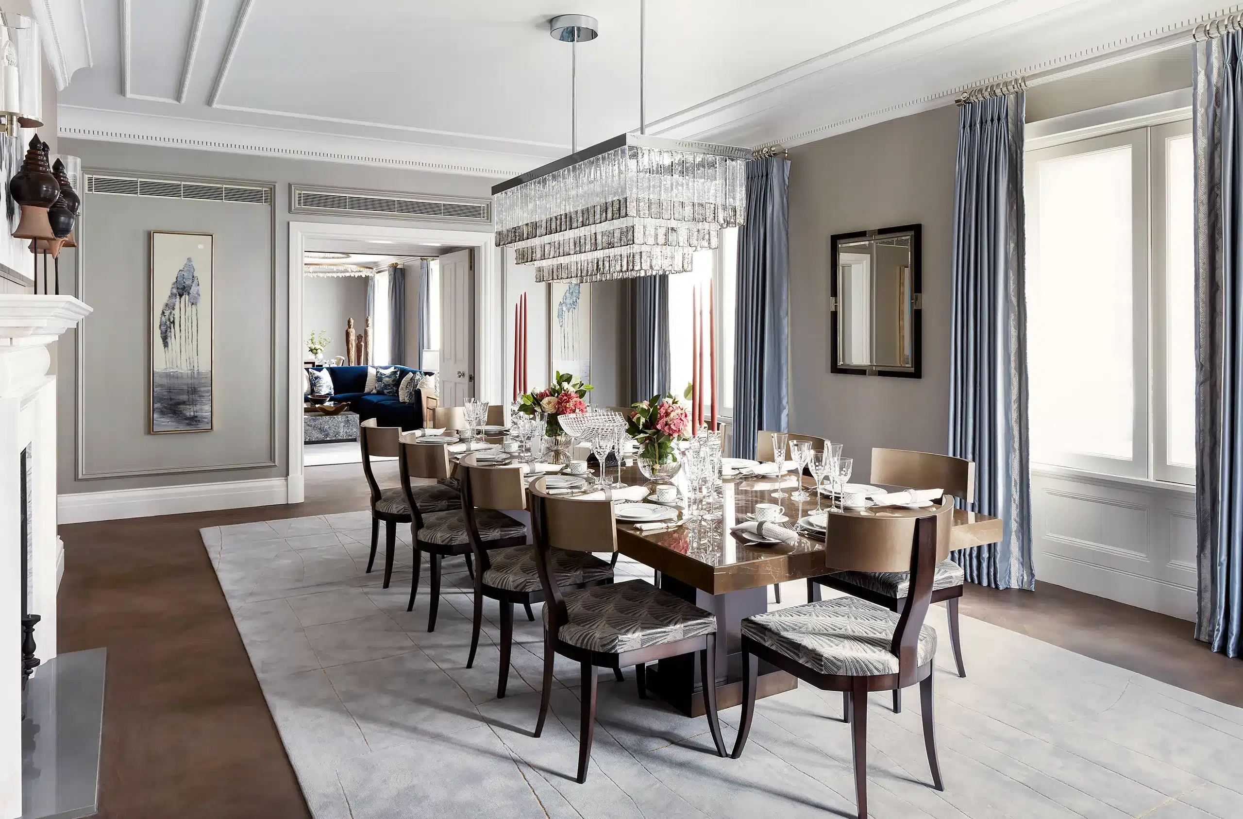 A contemporary dining room at a residential home in St James, as designed by Katharine Pooley, the UK's best interior designer
