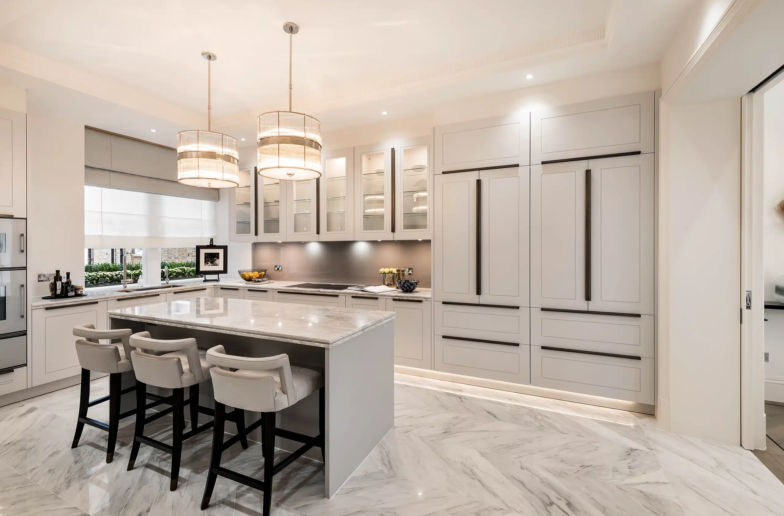 A contemporary kitchen design with silver and chrome details by katharine pooleys design studio