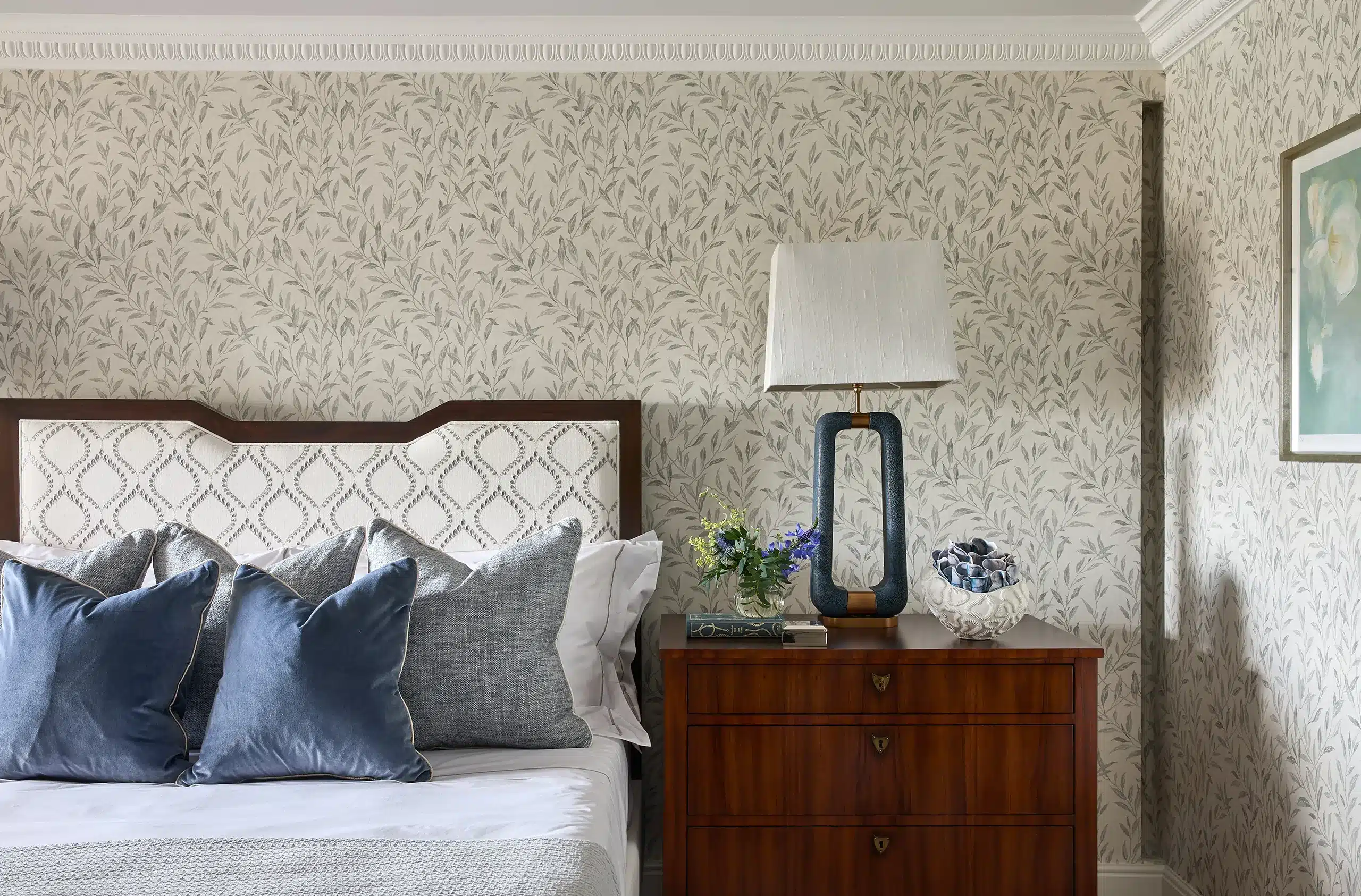 A bedroom at Katharine Pooley's Millbank interior design project in central london, next to westminster