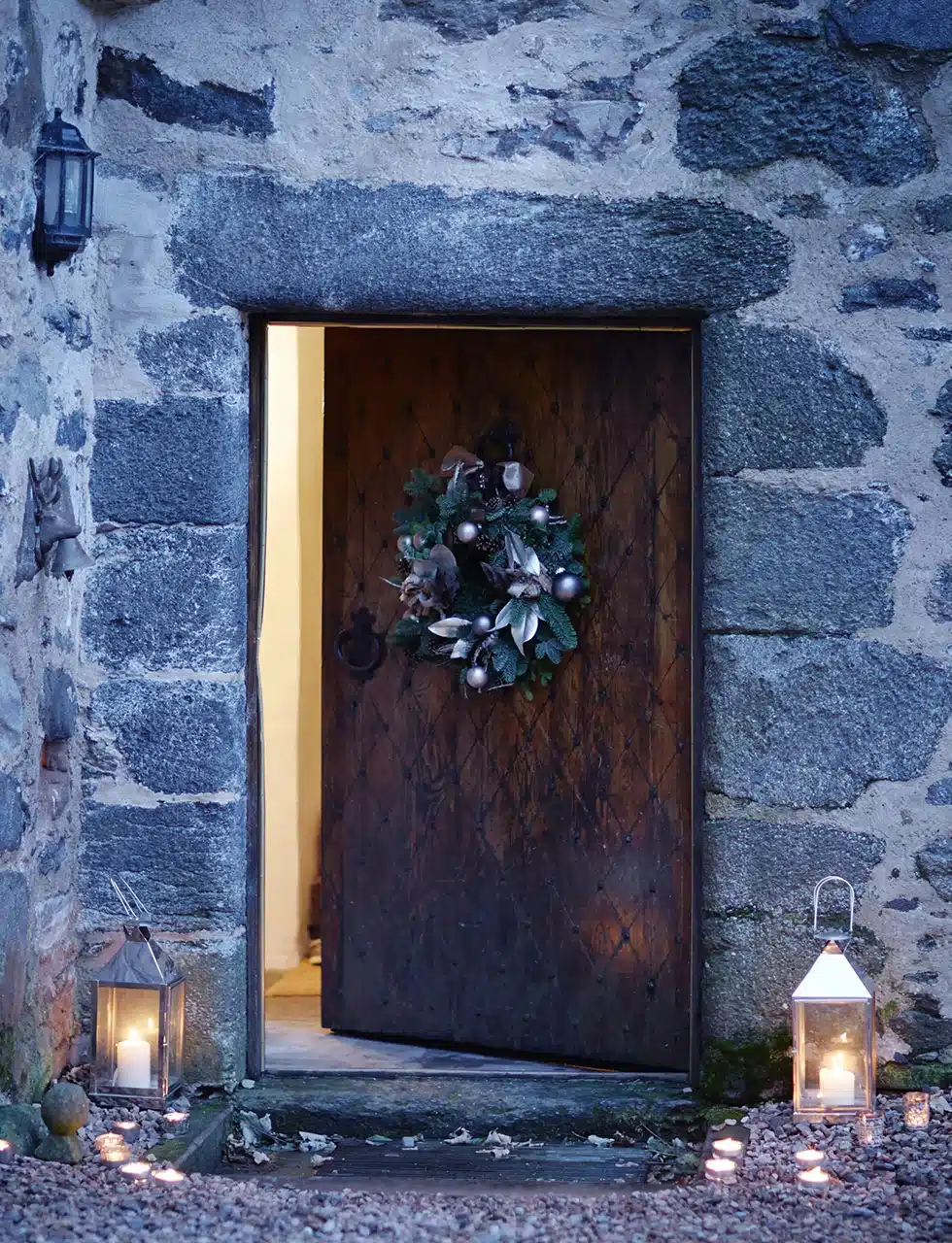 Christmas door at Katharine Pooley's scottish castle