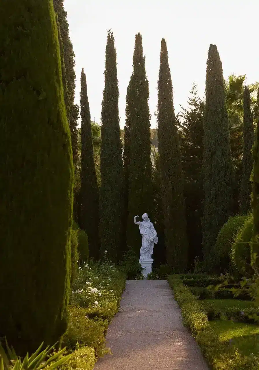 Château de la Croix des Gardes Garden - Katharine Pooley International Projects